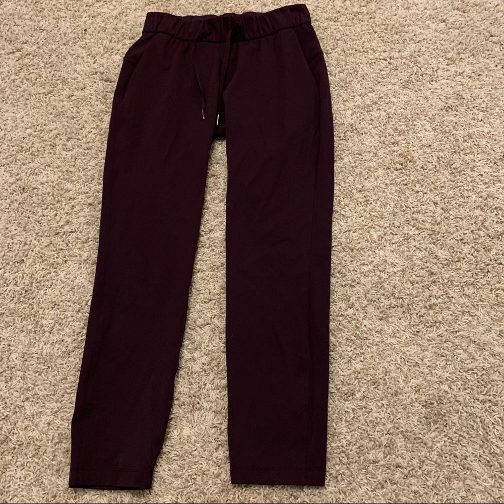 On the Fly Pant 7/8 Black Cherry